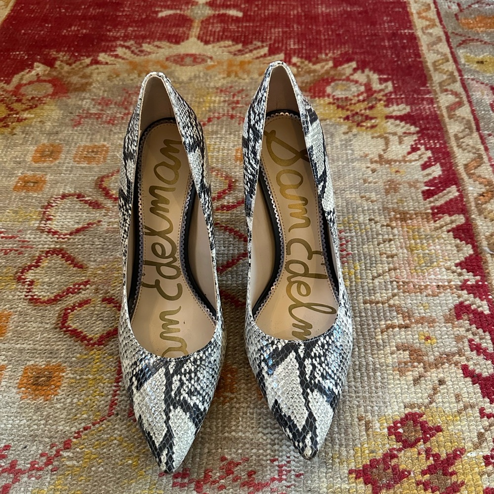 Sam Edelman Black and White Snakeskin Heels